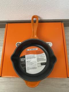 Nonさん専用ル・クルーゼ鋳物ホーロー製品.オレンジ未使用品のサムネイル