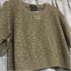 新品　レディース　トップスのサムネイル