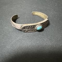 ハ*ー様 ターコイズ付き シルバーバングル インディアンジュエリー TMT ハ*ー様 ターコイズ付き シルバーバングル インディアンジュエリー TMT