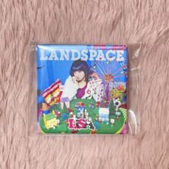 新品未開封】LiSA Hi!FiVE グッズ 缶バッジ《LANDSPACE》 - メルカリ