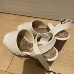 ホワイト サボサンダル 厚底 ストラップのサムネイル