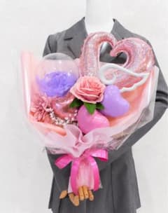 ギフトにも！癒しのハートブーケ♡　卒業　母の日　推し活　バルーンのサムネイル