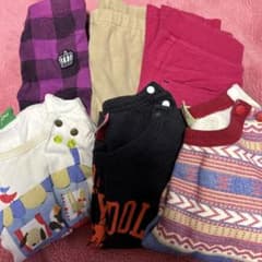 まとめ売り　子供服のサムネイル