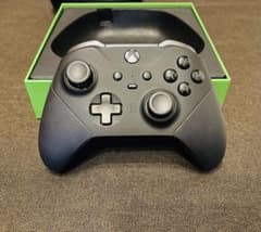 【値下げ中】Microsoft XBOX ELITE コントローラー シリーズ2のサムネイル