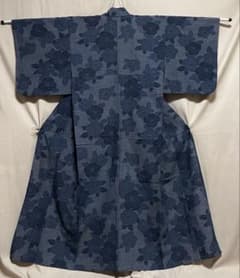 夏着物 単衣 花柄 先染め 藍色 身丈154cm 透け感あり - メルカリ