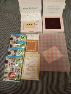 ていねい通販 HAPPY BIRTHDAY オルゴール ミラー 他ノベルティのサムネイル