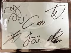 コムドット YTFF ステッカー サイン YTFF コムドット サイン ステッカー - メルカリ