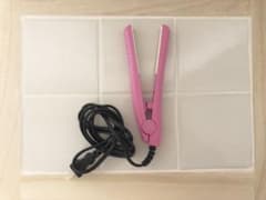 ミニヘアアイロン（ピンク）のサムネイル