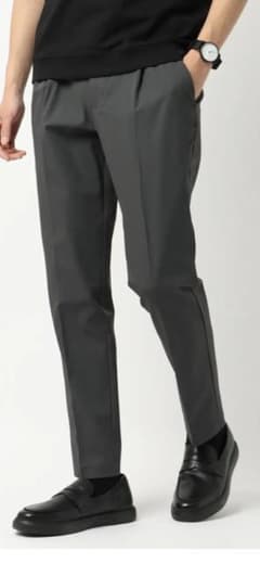 SUITS SQUARE 　タックテーパードパンツ　グレー　M サイズのサムネイル