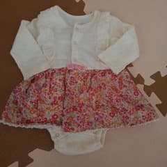 ぽん太様専用✴ブランシェスのロンパースのサムネイル