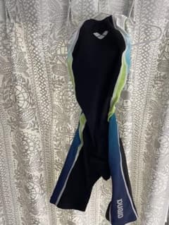 ※ chiyako様　専用※ 競泳水着　アリーナ　130のサムネイル