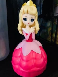 ヒロインドール  ディズニープリンセスガチャガチャのサムネイル