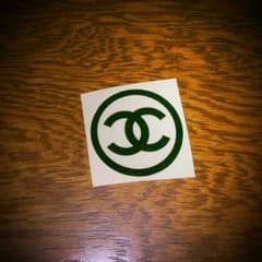 CHANEL シールのサムネイル