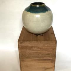 上野焼　壺　青柳不老園　アンティーク　木箱付 共箱・陶印付】上野焼 青柳不老園 作 花瓶 花器 壺 華道 高さ22cm