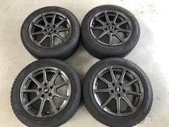 Yokohamaスタッドレス 215/55R17 バリ溝AudiQ2 - メルカリ