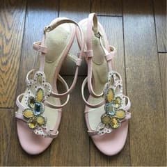 大きいサイズのサンダルのサムネイル