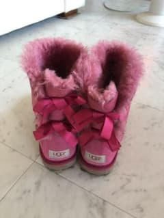 uggのリボンブーツのサムネイル