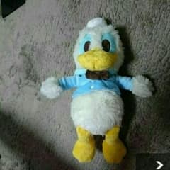 ドナルドダックのぬいぐるみのサムネイル