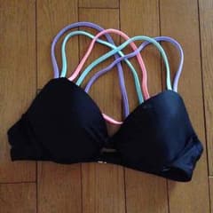 新品未使用黒ビキニ❤️水着のサムネイル