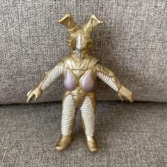 キングジョーゼットン ウルトラマン 怪獣 ソフビのサムネイル
