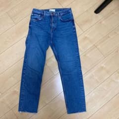 ハイライズスリムフィットデニムパンツのサムネイル