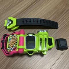 仮面ライダー エグゼイド DXゲーマドライバーのサムネイル