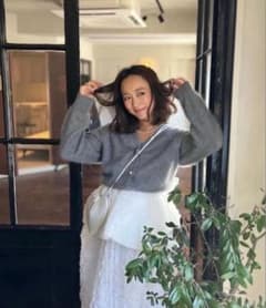 rosymonster コンコンスカラップカーディガン ニット セーター - メルカリ