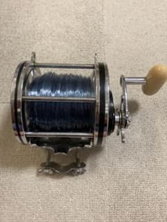 中古品 ペンセネターリール9  クエ アラ GT 底物 大物 タマン - メルカリ