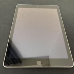Apple iPad 第5世代 A1822 MP2F2J/A 32GBのサムネイル