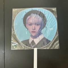 straykids スキズフィリックスピリ うち わのサムネイル