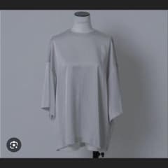 LOHEN ベビーサテン Tシャツブラウス GLAY - メルカリ