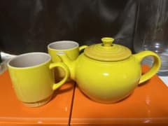 ル・クルーゼ ティーポット&マグセットカップセットのサムネイル