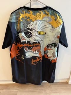 石黒亜矢子　ユニセックス　バック総柄Tシャツ　ねこかしゃ　グラニフのサムネイル