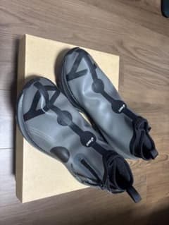 ASICS GEL-KAYANO 27 V. Westwood コラボ グレー - メルカリ