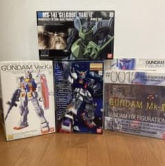 ガンプラ3点セット＋フィギュアのサムネイル
