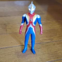 ウルトラマンコスモス　エクリプスモードのサムネイル