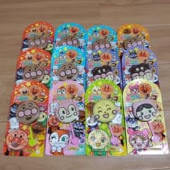 アンパンマンペロペロチョコ　12個のサムネイル