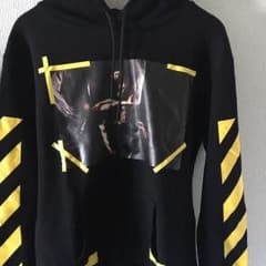 off-white パーカーのサムネイル