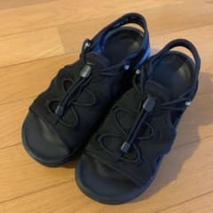 NIKE AIR MAX KOKO　ナイキ　エアマックスココサンダル 24cmのサムネイル
