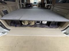 ランドクルーザーシグナス /100用車中泊用 純正ベッドキット - メルカリ
