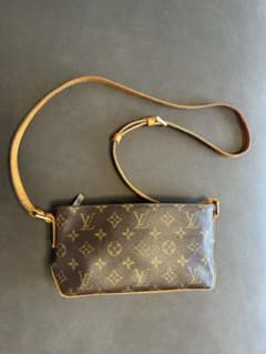 LOUIS VUITTON モノグラム　トロター　M51240 ショルダーバッグのサムネイル