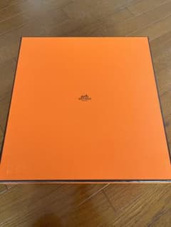 HERMÈS エルメス 空箱 約37.5cm リボン・レインカバー・付属品付き