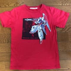 UNIQLO Tシャツ 140のサムネイル