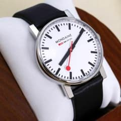 稼働 MONDAINE 腕時計 35mm ラウンド レザー 新品電池 1397 稼働 MONDAINE 腕時計 35mm ラウンド レザー 新品電池 1397 - メルカリ