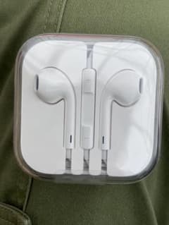 Apple EarPods with 3.5mm Plug 本体のサムネイル