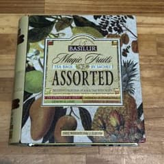 バシラーティー  Basilur茶 Book型缶入り紅茶のサムネイル