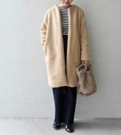 限定値下　美品　定価28,490円　TRAVAIL MANUEL　ボア コートのサムネイル
