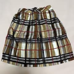 バーバリーロンドン　Burberry シルクスカートのサムネイル