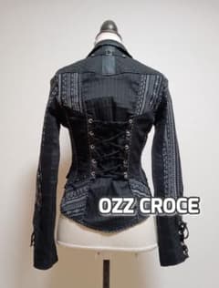 【合馬公式アカウント1】　　　OZZ CROCE 異素材切替ジャケット OZZ CROCE 異素材切替ジャケット 十字架ボタン 編み上げ スカル 黒