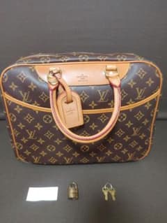 LOUIS VUITTON モノグラムドーヴィルノベルティ LOUIS VUITTON モノグラムドーヴィルノベルティ - メルカリ